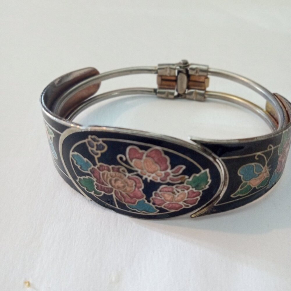 Cloisonne Bracelet Floral Hinged Vintage Snap Bracelet
